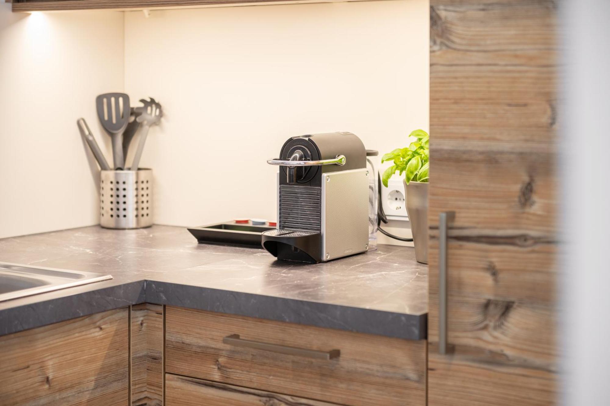 Snooze Apartments Holzkirchen  Ngoại thất bức ảnh